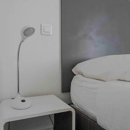 La De L'orangerie Apartmán *