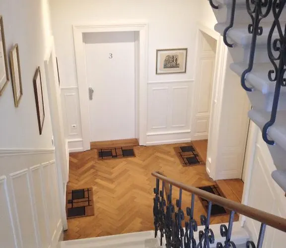 Apartment La De L'orangerie *