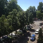 La De L'orangerie Daire *