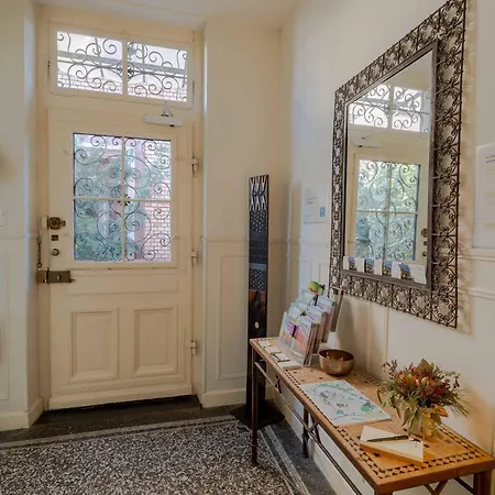 La De L'orangerie Apartment