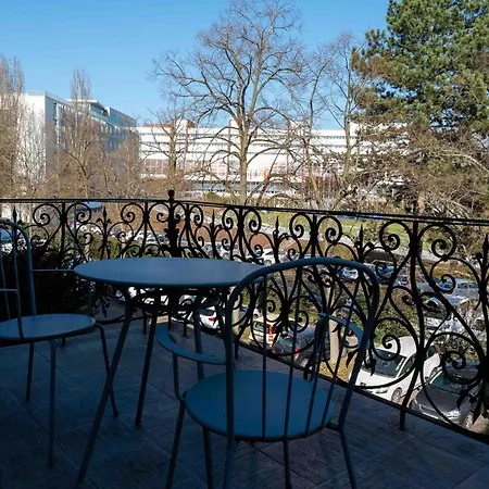 La De L'orangerie Apartment *